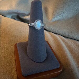 silver opal oval ring sz 6